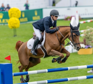 Shane Sweetnam & Pia Maria